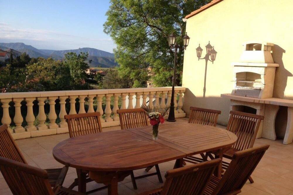 Photo of Patio Balcony in Cassagnes