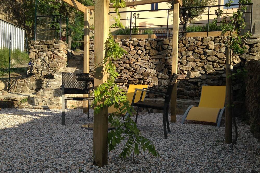 Photo of Outdoor in Cassagnes