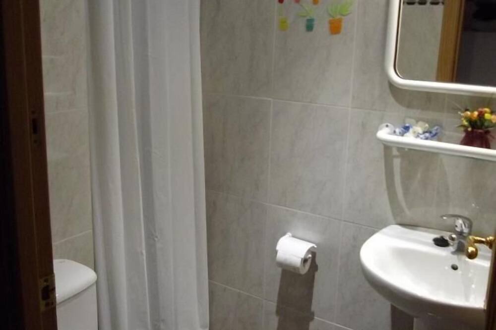 Photo of Bathroom in Cunit