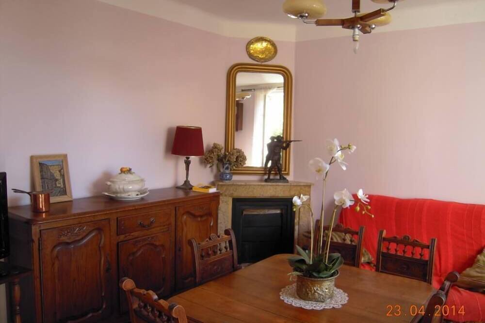 Photo of Livingroom in Aubenas
