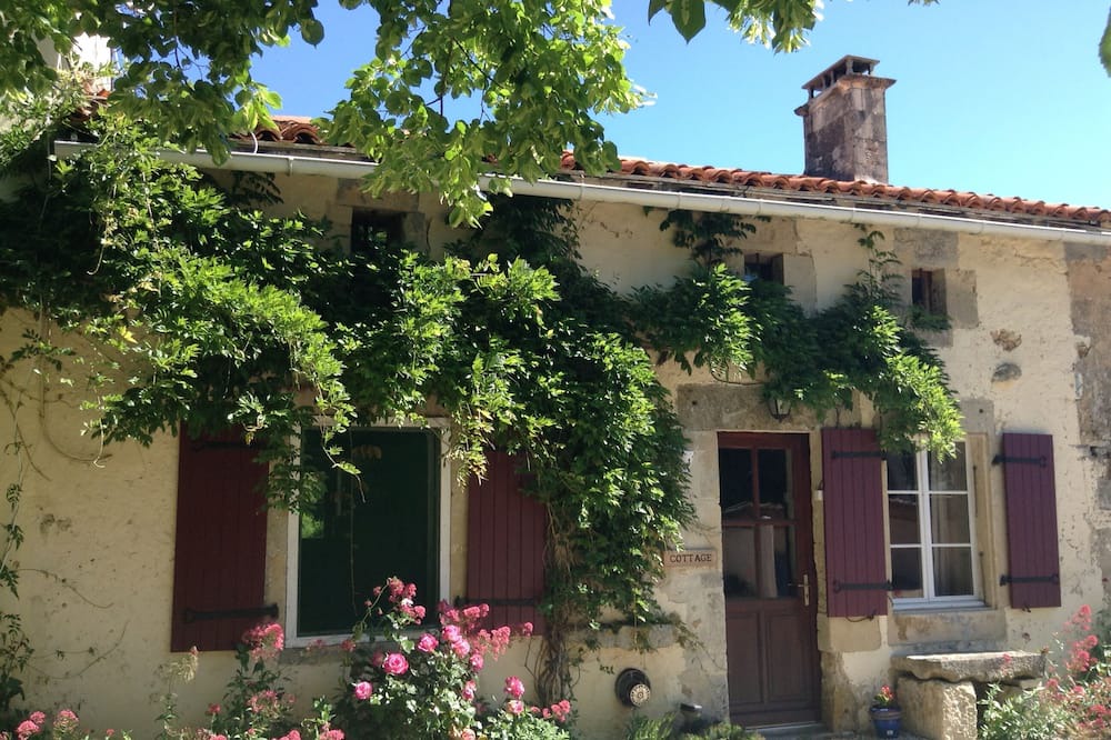 Photo of Others in La Chapelle-Pouilloux