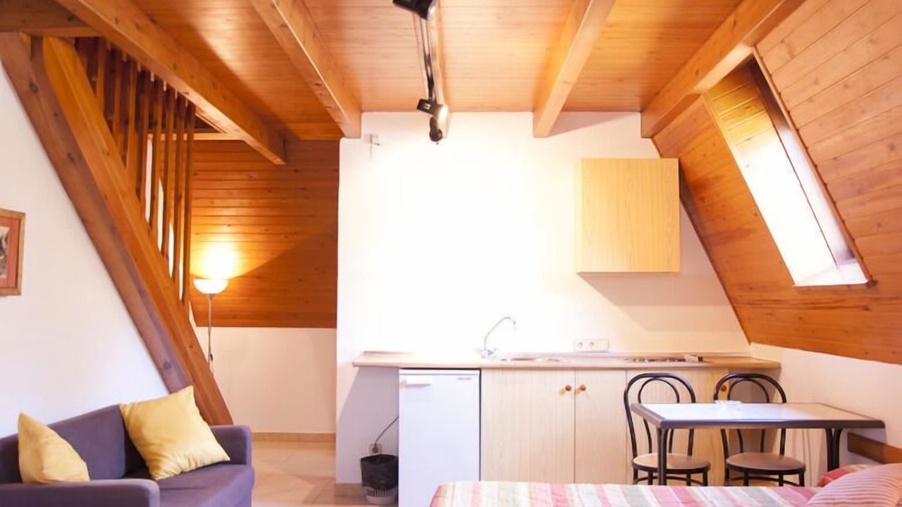Photo of Bedroom in Les