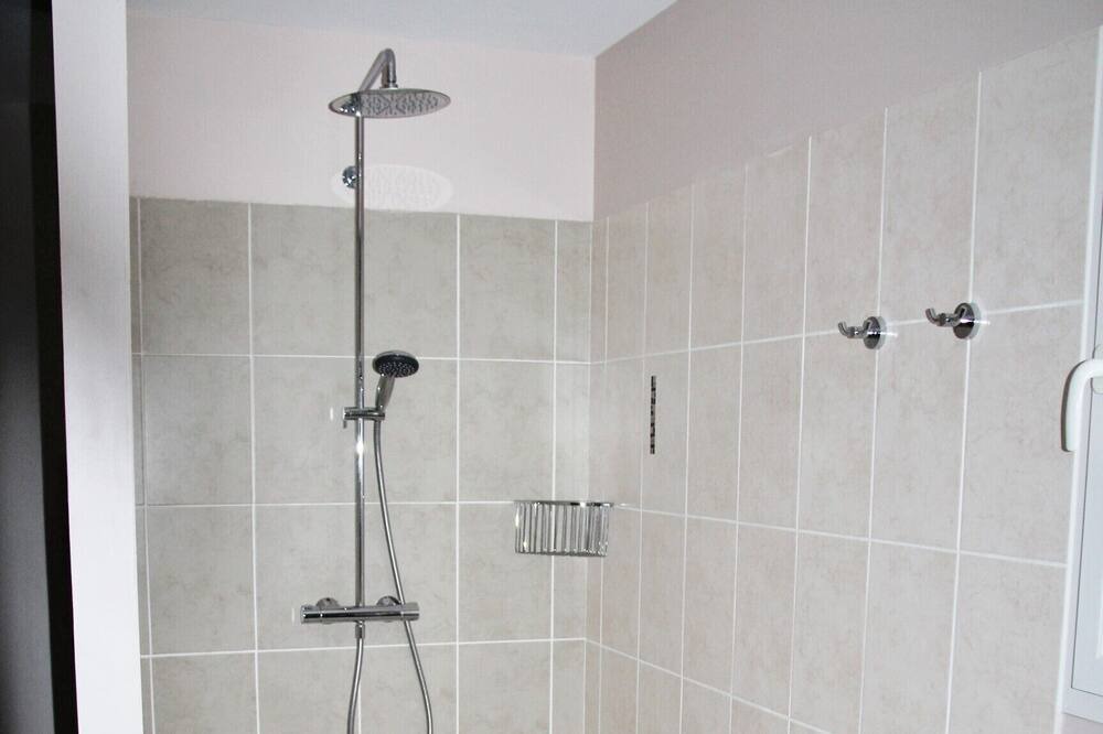 Photo of Bathroom in Rochegude
