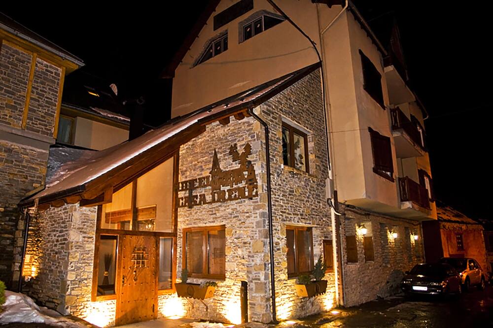 Photo of Outdoor in Arties