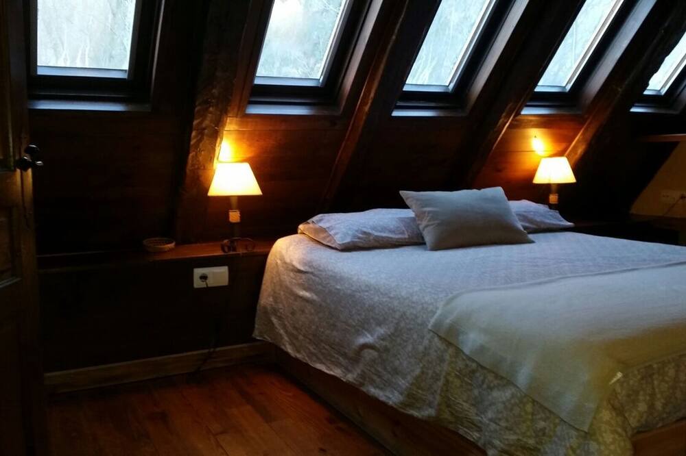 Photo of Bedroom in Arties