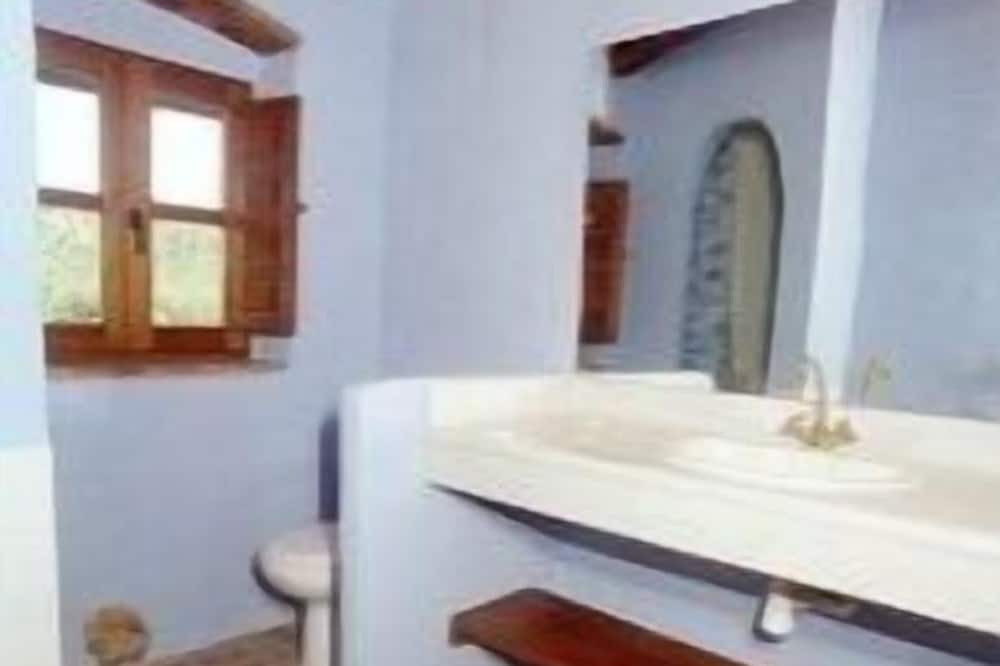 Photo of Bathroom in Olba