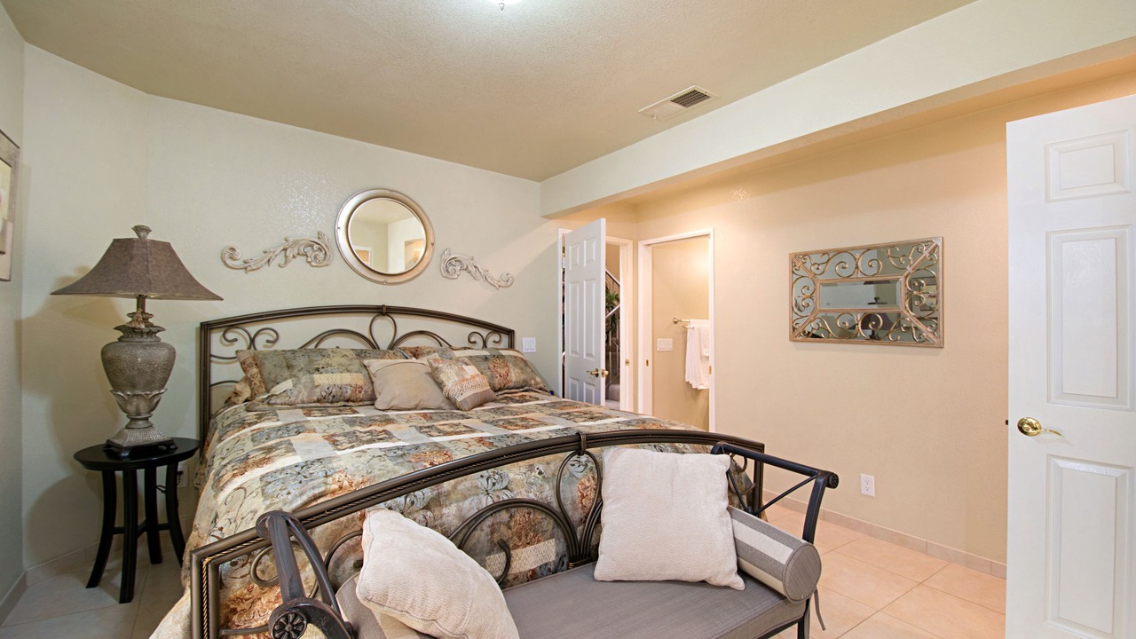 Photo of Bedroom in Coronado Cays