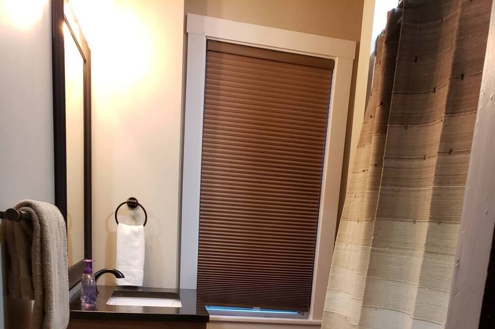 Photo of Bathroom in Ludlow