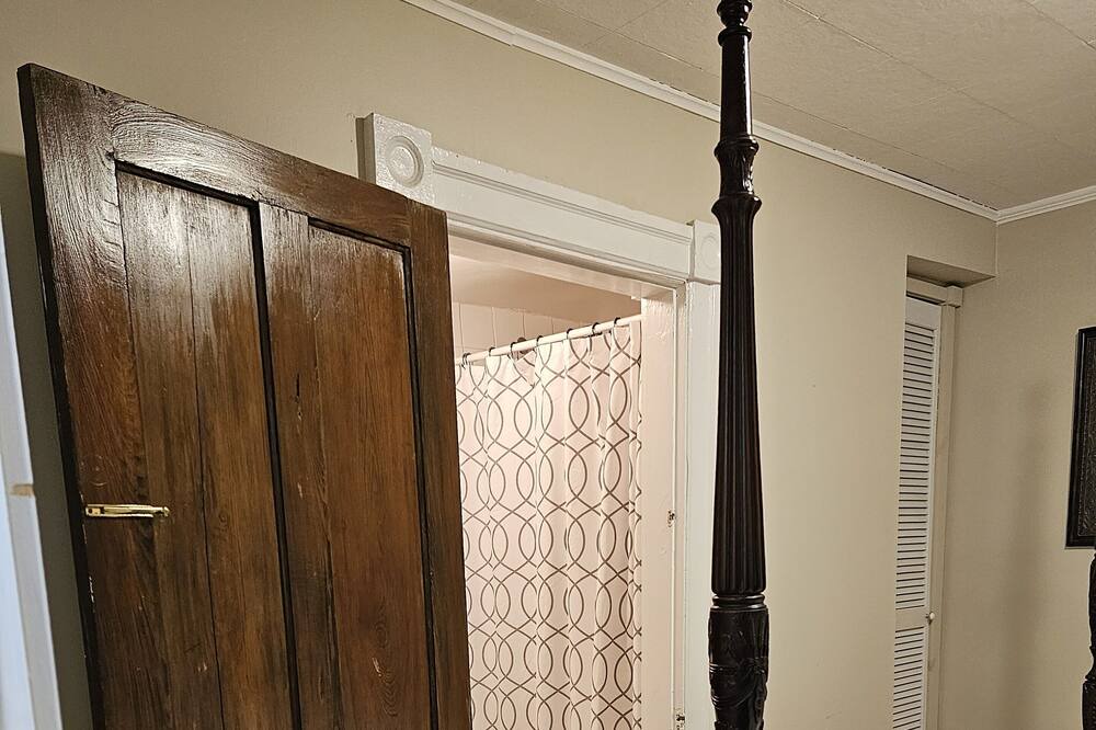 Photo of Bedroom in Ludlow