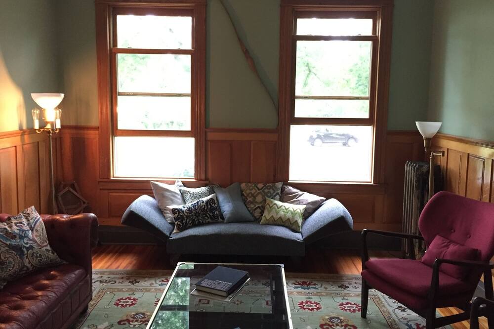 Photo of Livingroom in West Camp