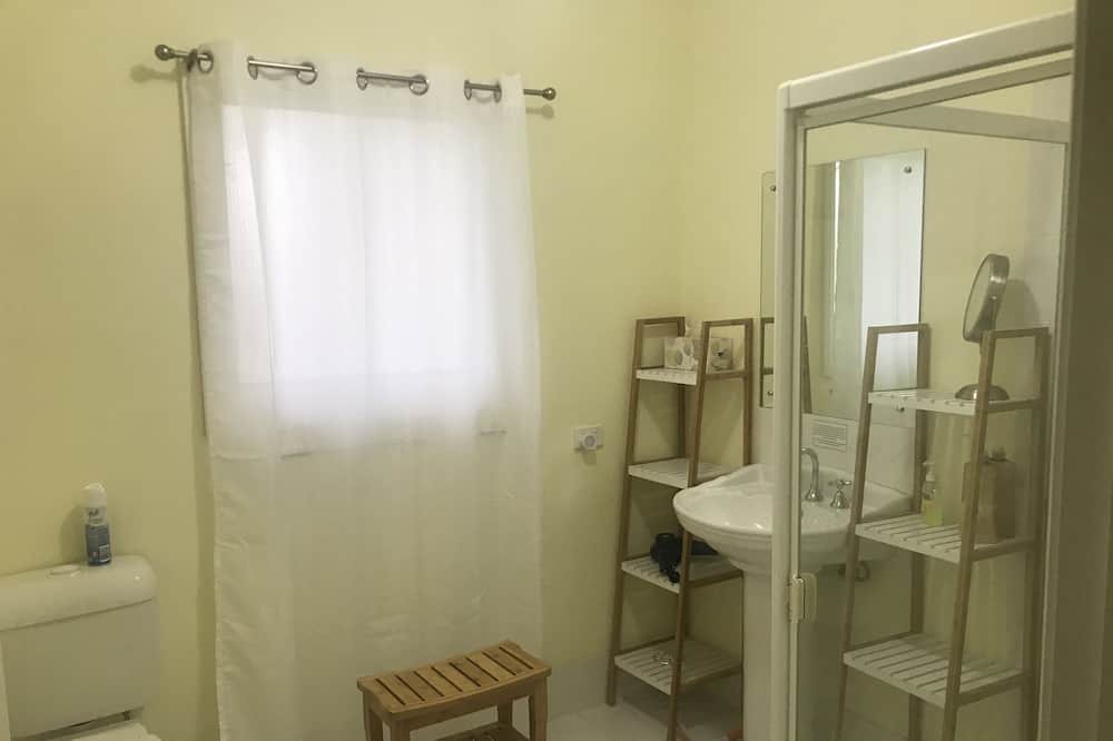 Photo of Bathroom in Walker Flat