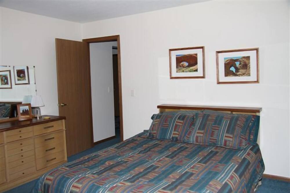 Photo of Bedroom in Gladwin