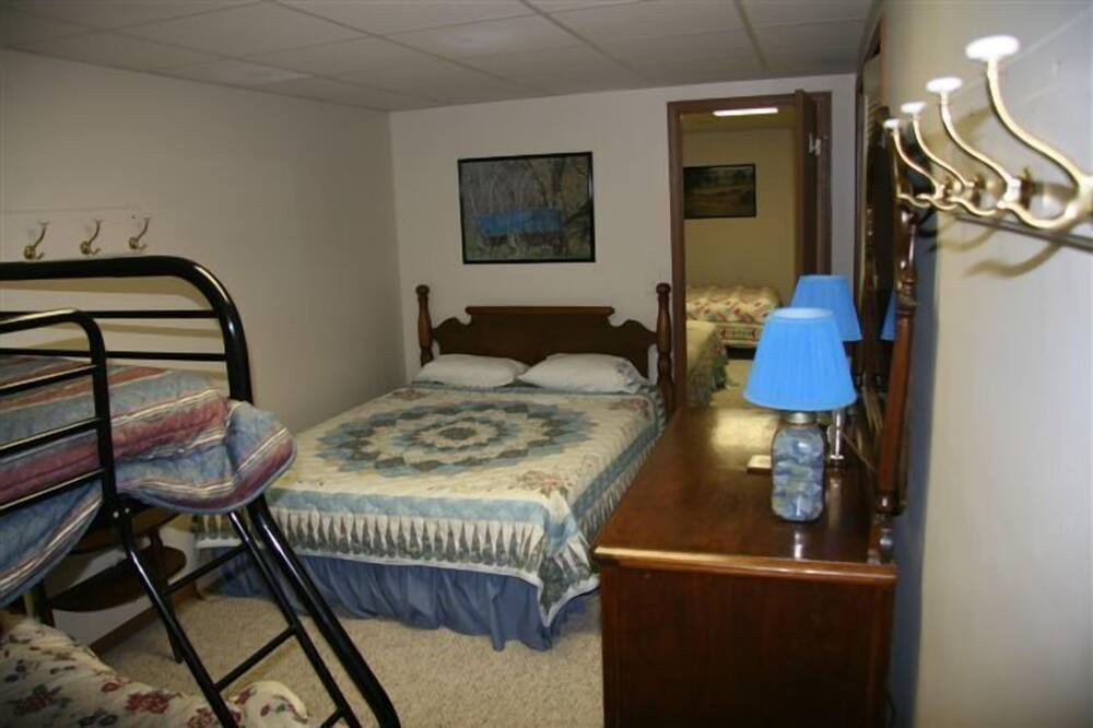 Photo of Bedroom in Gladwin