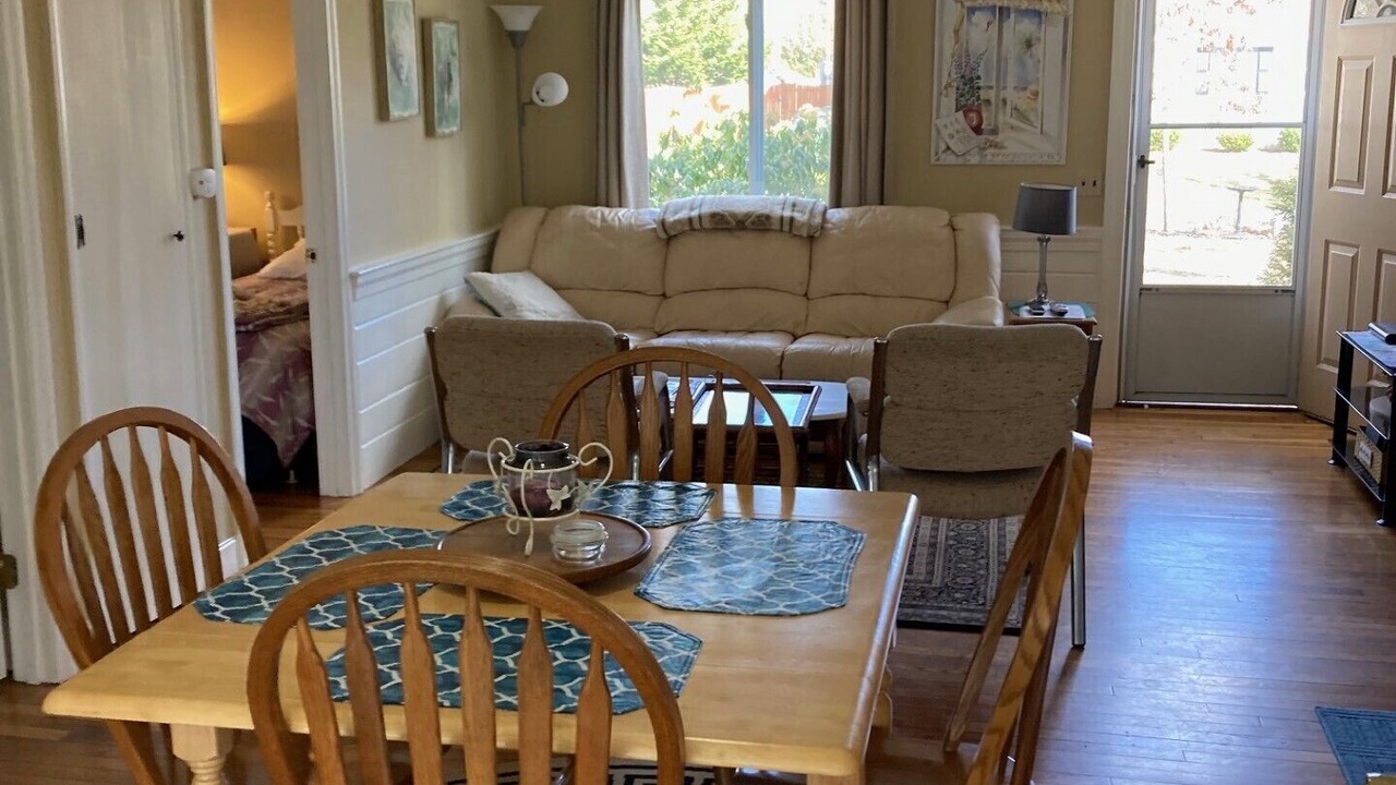 Photo of Others in West Hyannisport