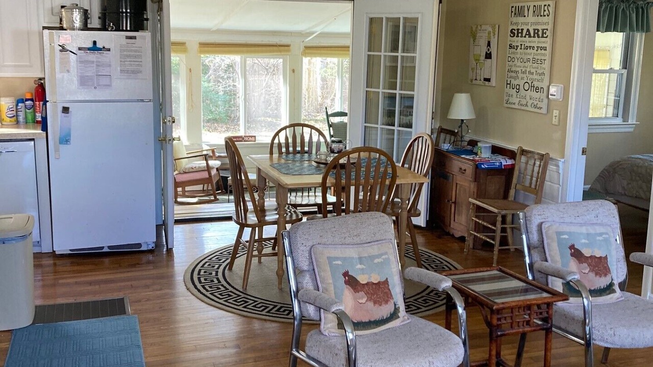 Photo of Others in West Hyannisport