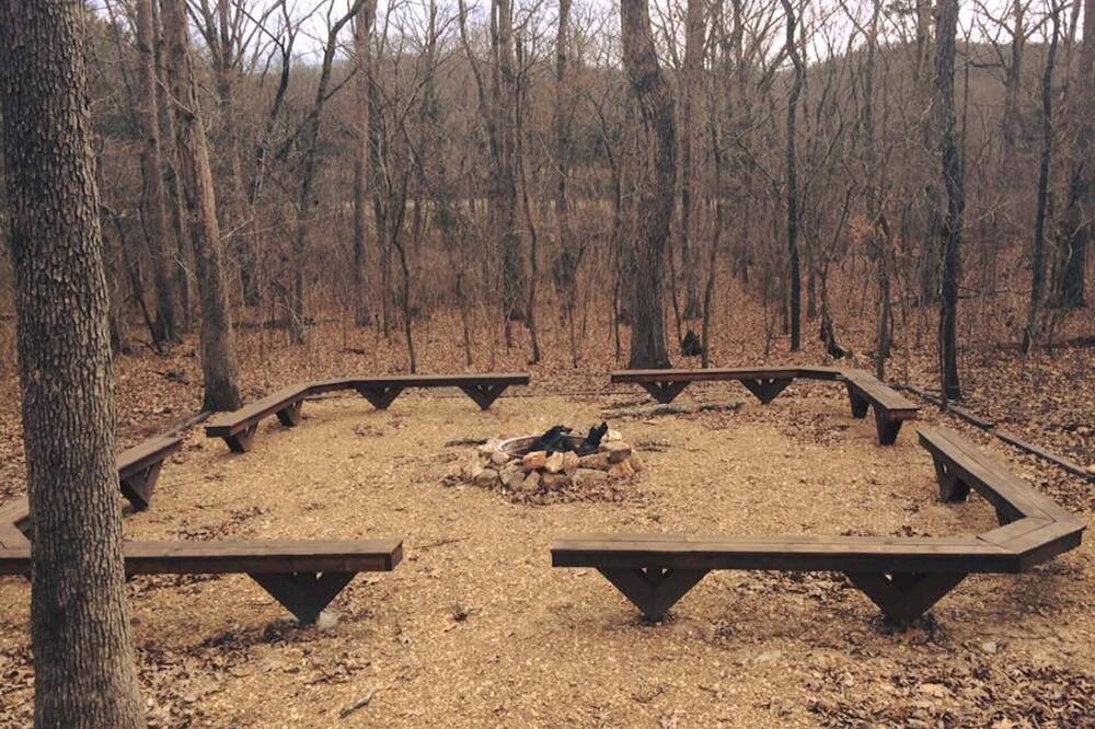 Photo of Others in Steelville