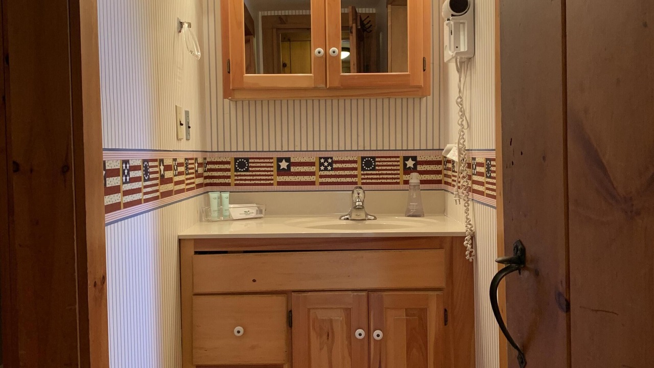 Photo of Others in Meredith