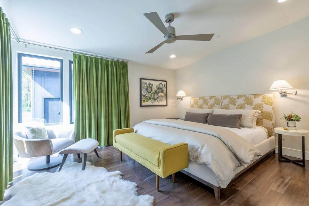 Photo of Others in McMinnville