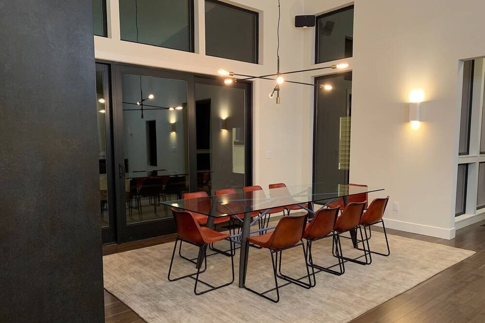 Photo of Others in McMinnville