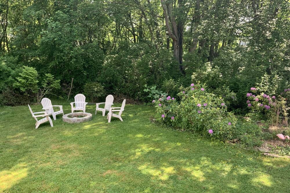 Photo of Outdoor in Jamestown