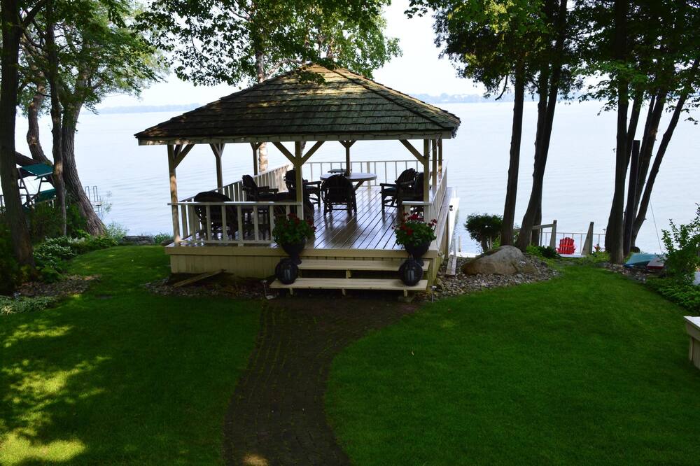 Photo of Outdoor in Picton