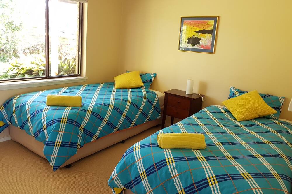 Photo of Outdoor in Summerland Point