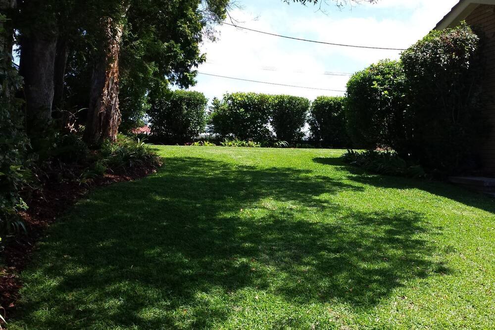 Photo of Others in Summerland Point