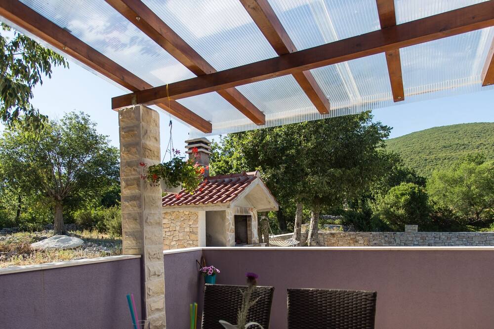 Photo of Patio Balcony in Ljubitovica