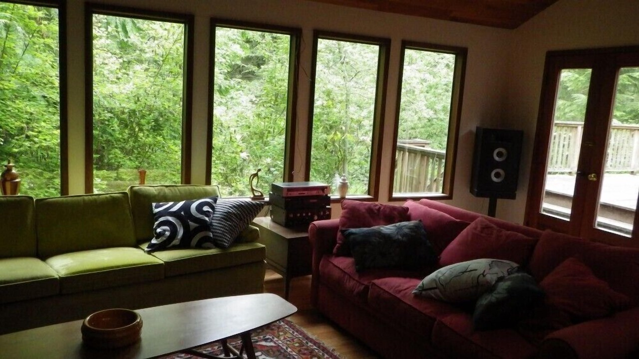 Photo of Livingroom in Adelma Beach