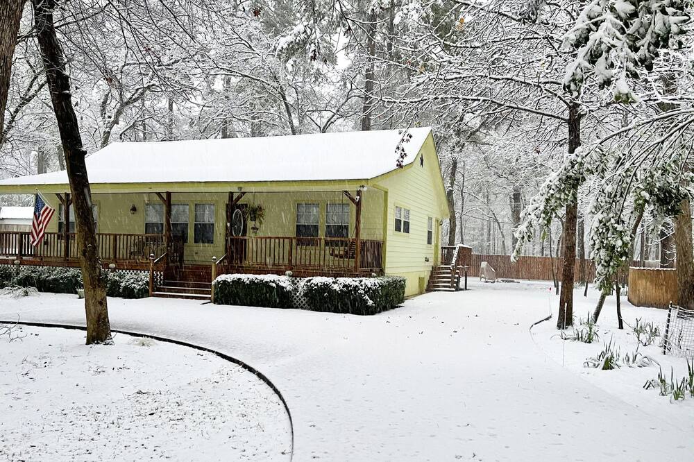 Photo of Outdoor in Crockett