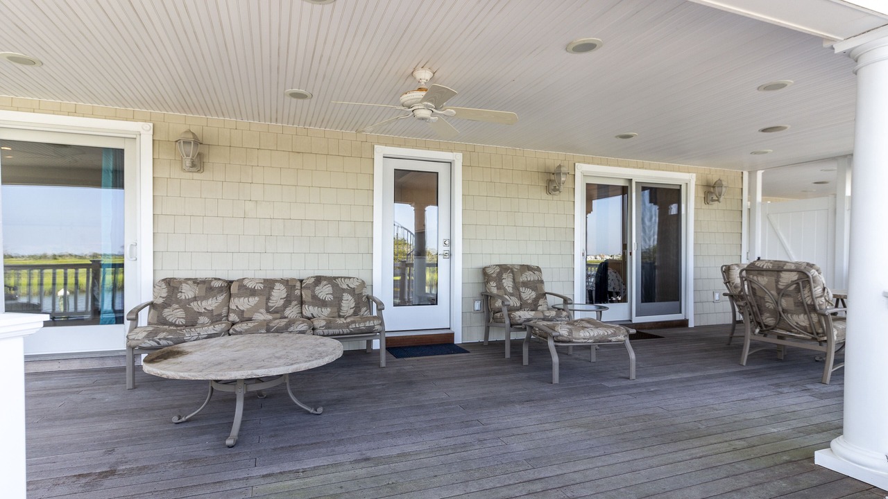 Photo of Patio Balcony in Avalon