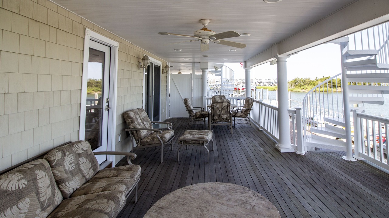 Photo of Patio Balcony in Avalon