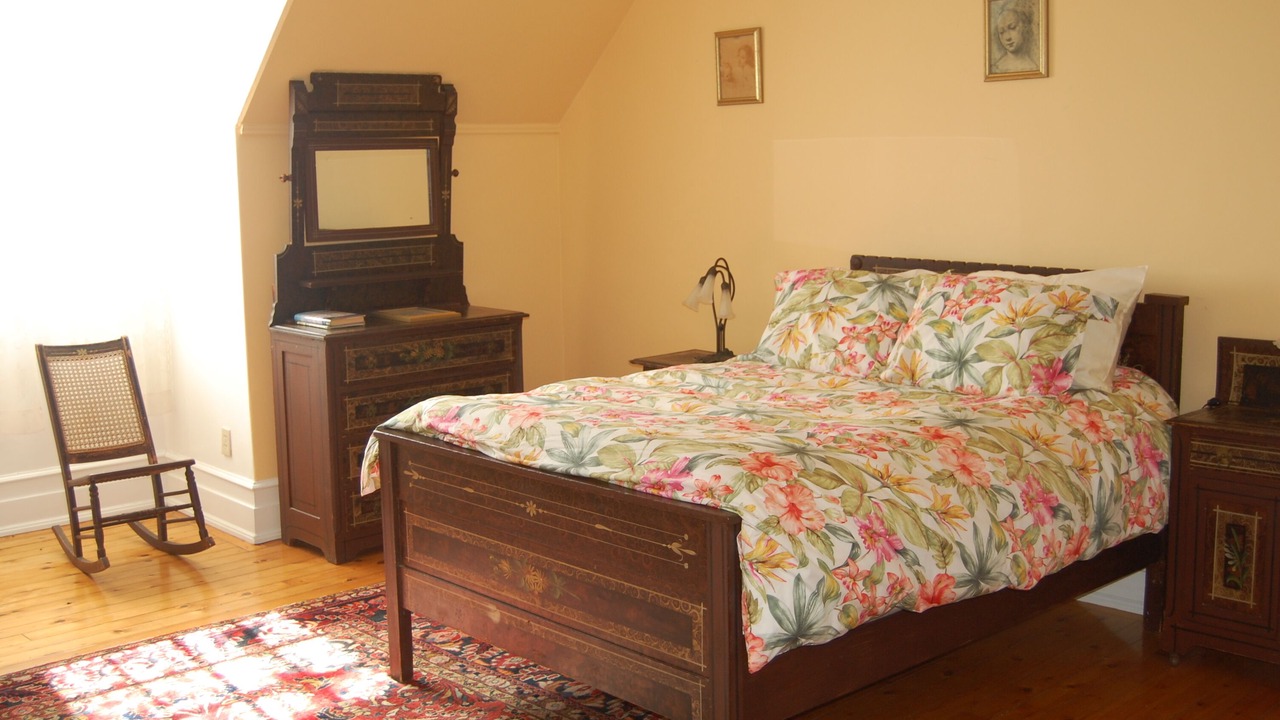 Photo of Others in Jamestown