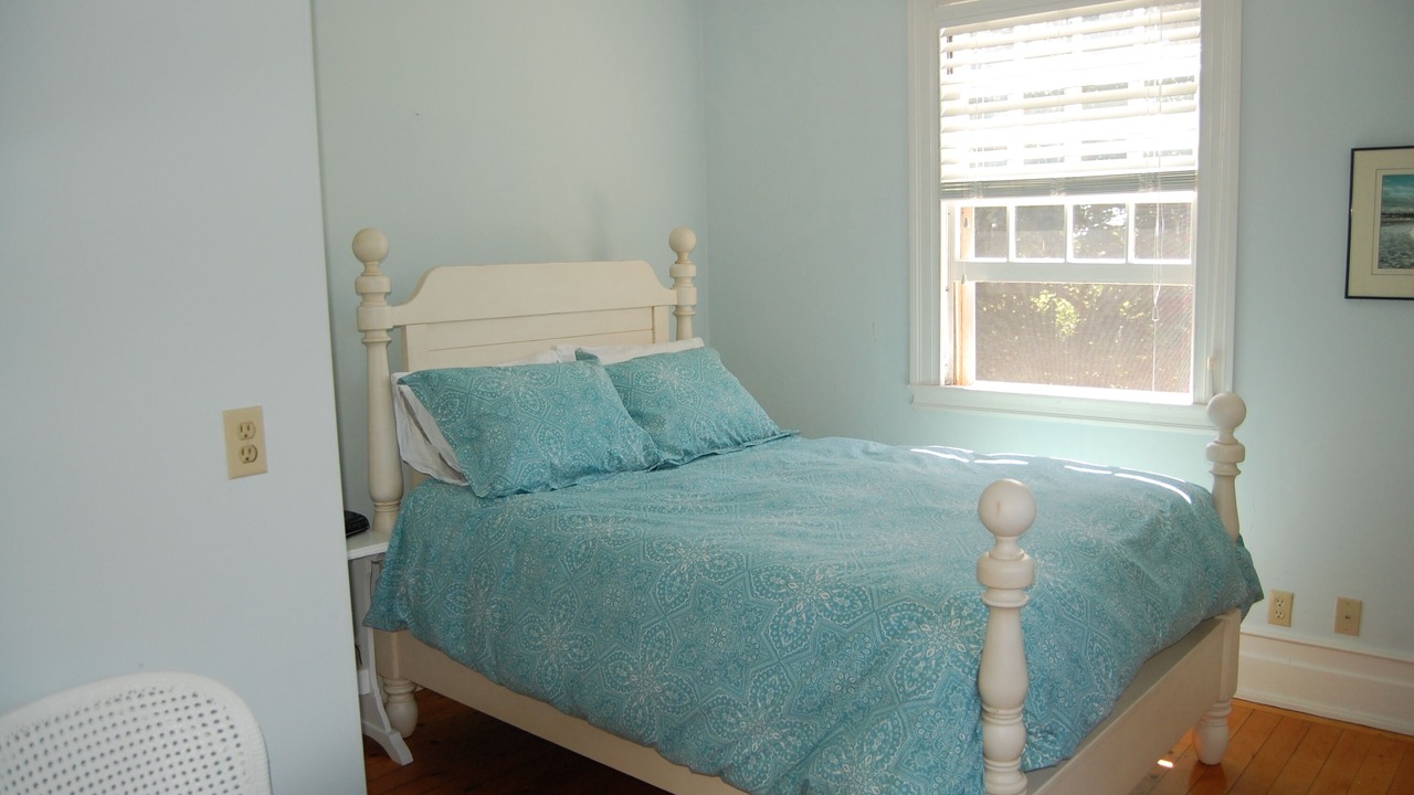 Photo of Others in Jamestown