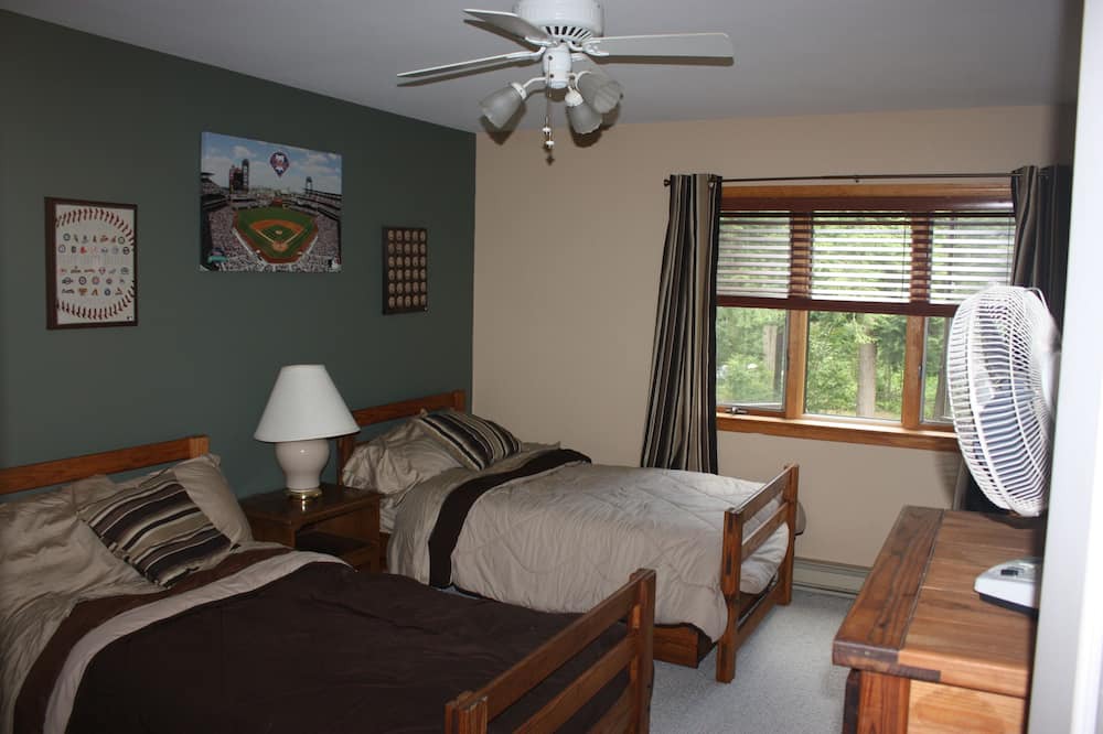Photo of Bedroom in Lake Ariel