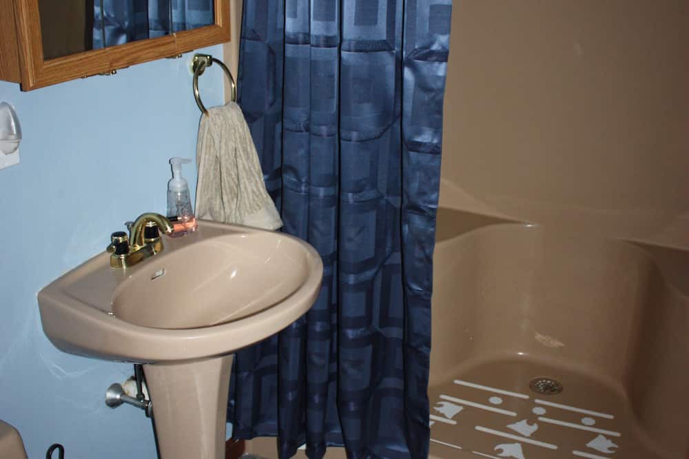 Photo of Bathroom in Lake Ariel
