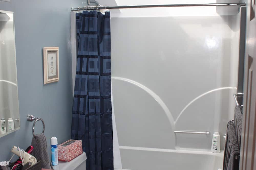 Photo of Bathroom in Lake Ariel