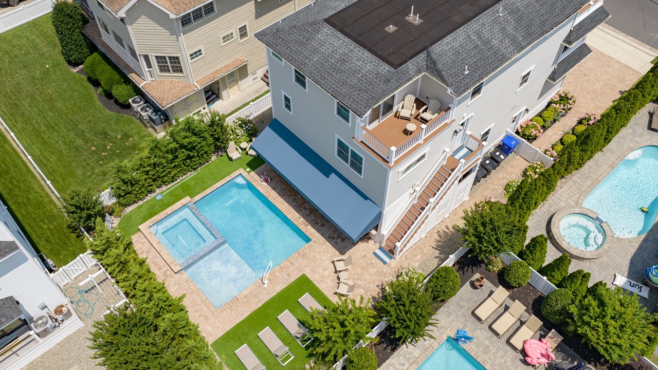 Photo of Outdoor in Avalon