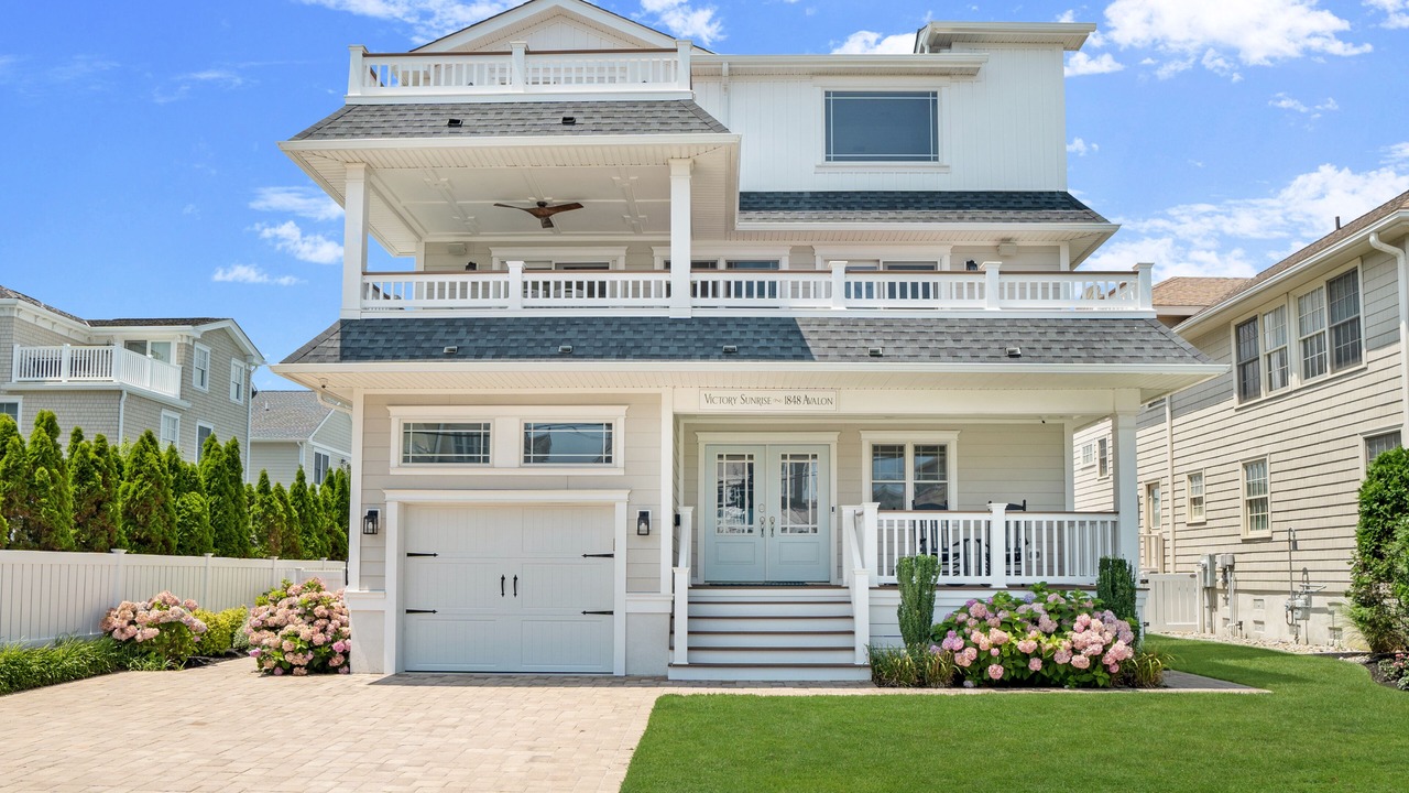 Photo of Outdoor in Avalon