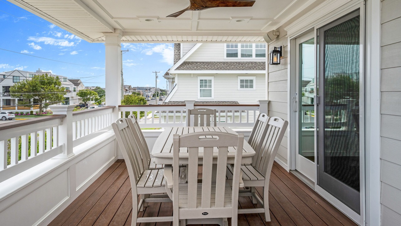 Photo of Outdoor in Avalon