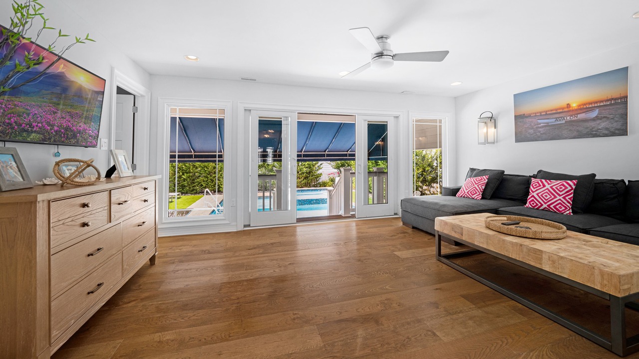 Photo of Livingroom in Avalon