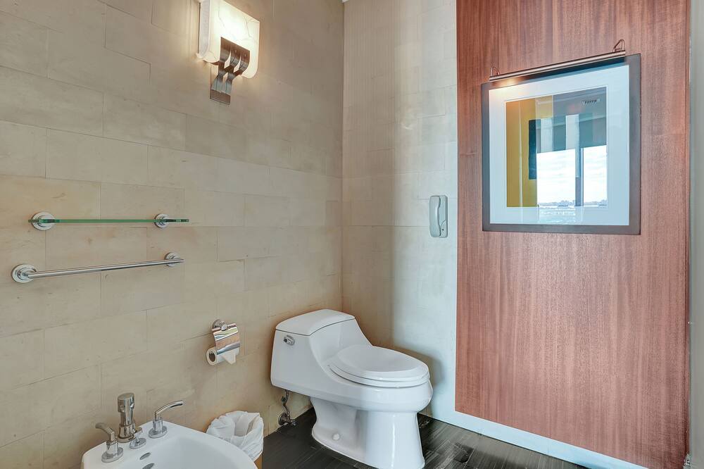 Photo of Bathroom in Bal Harbour