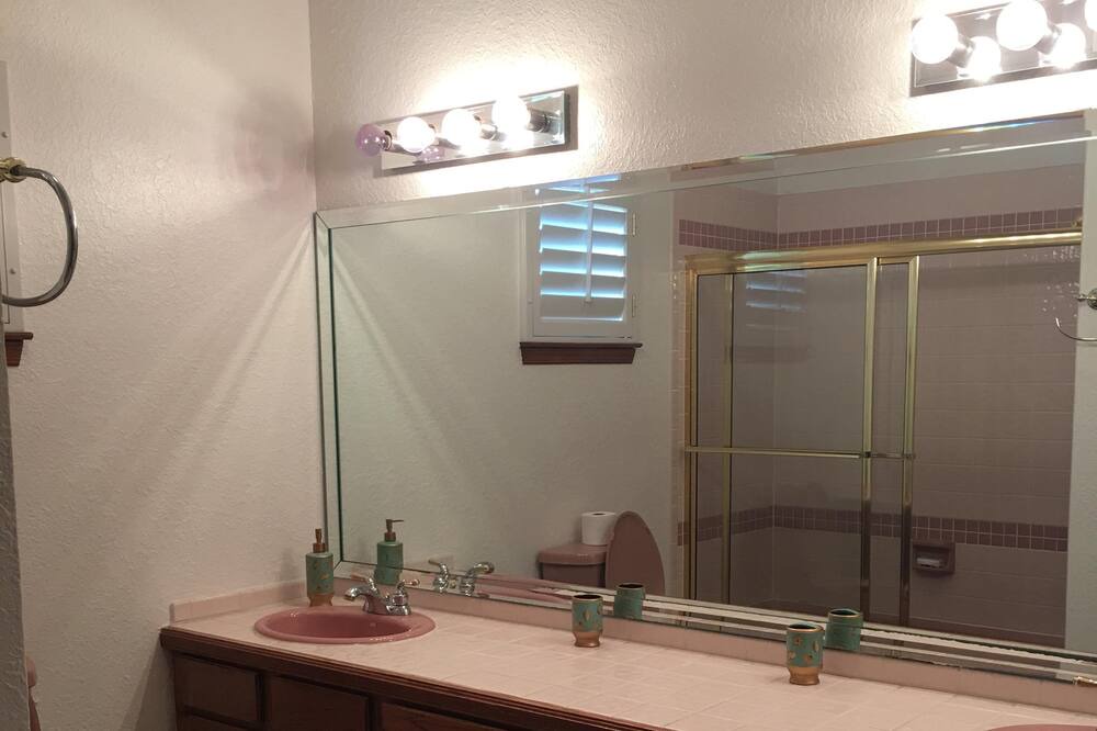 Photo of Bathroom in Biggs Field