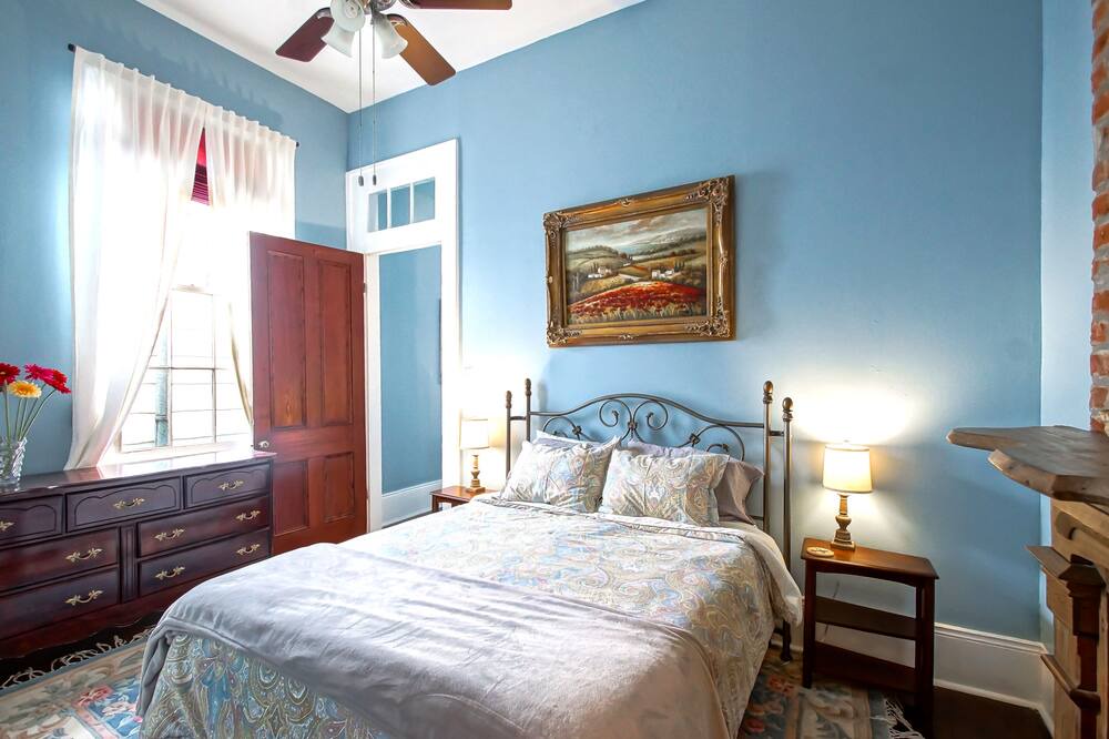Photo of Bedroom in Faubourg Delassize