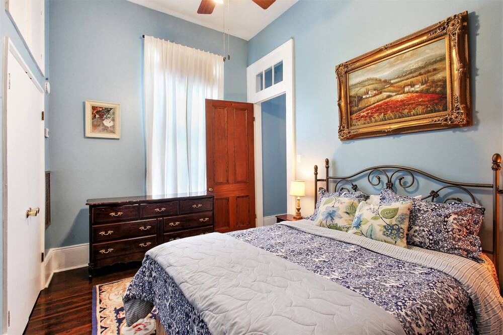 Photo of Bedroom in Faubourg Delassize