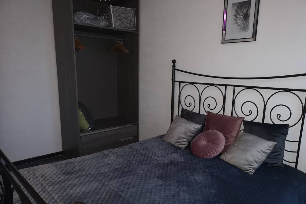 Photo of Bedroom in La Jetee