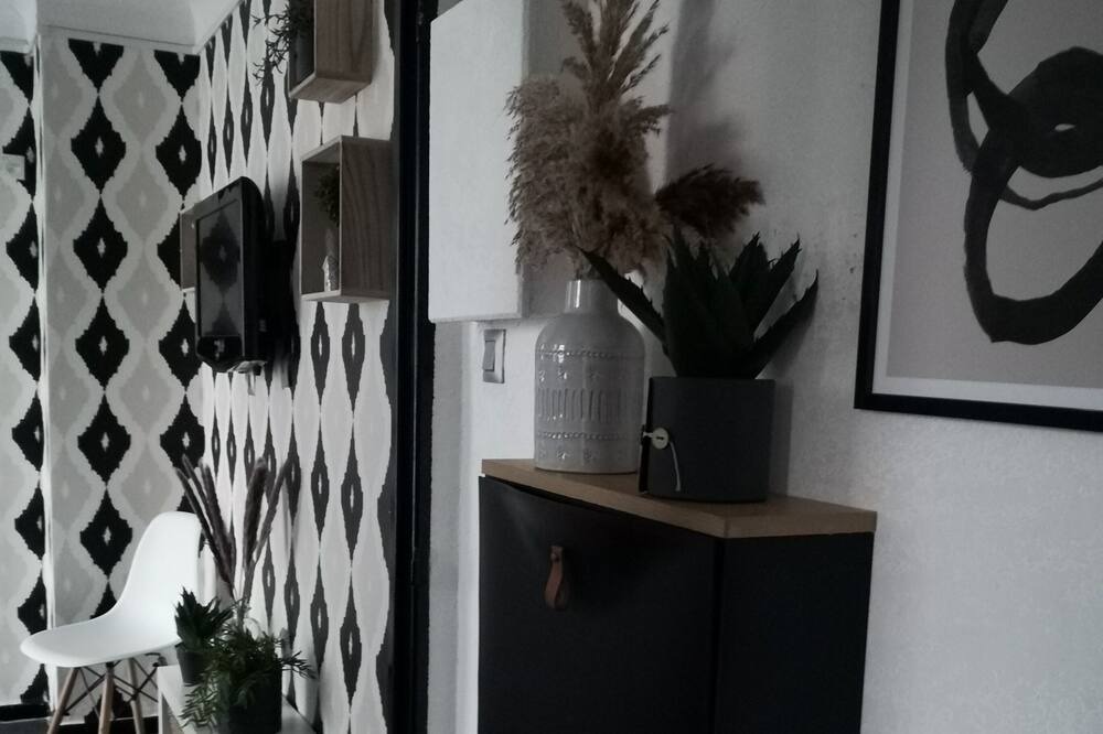 Photo of Others in La Jetee