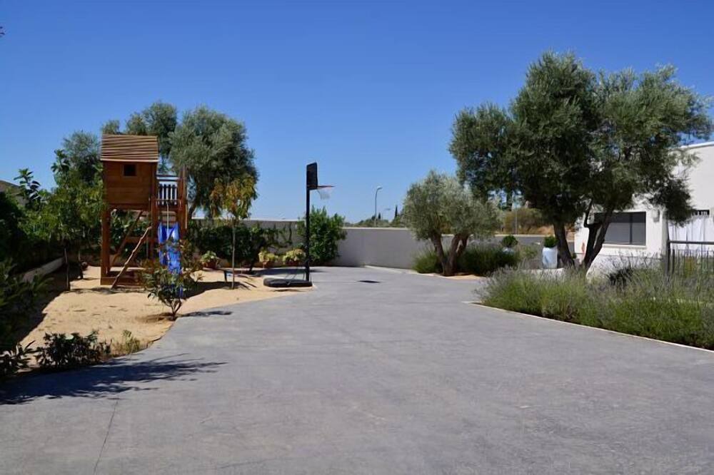 Photo of Outdoor in Olias del Rey