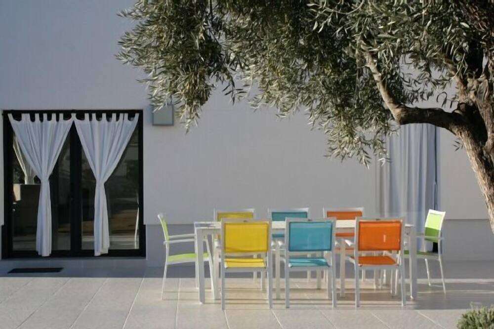 Photo of Patio Balcony in Olias del Rey