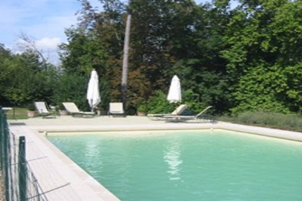 Photo of Outdoor in Vouille